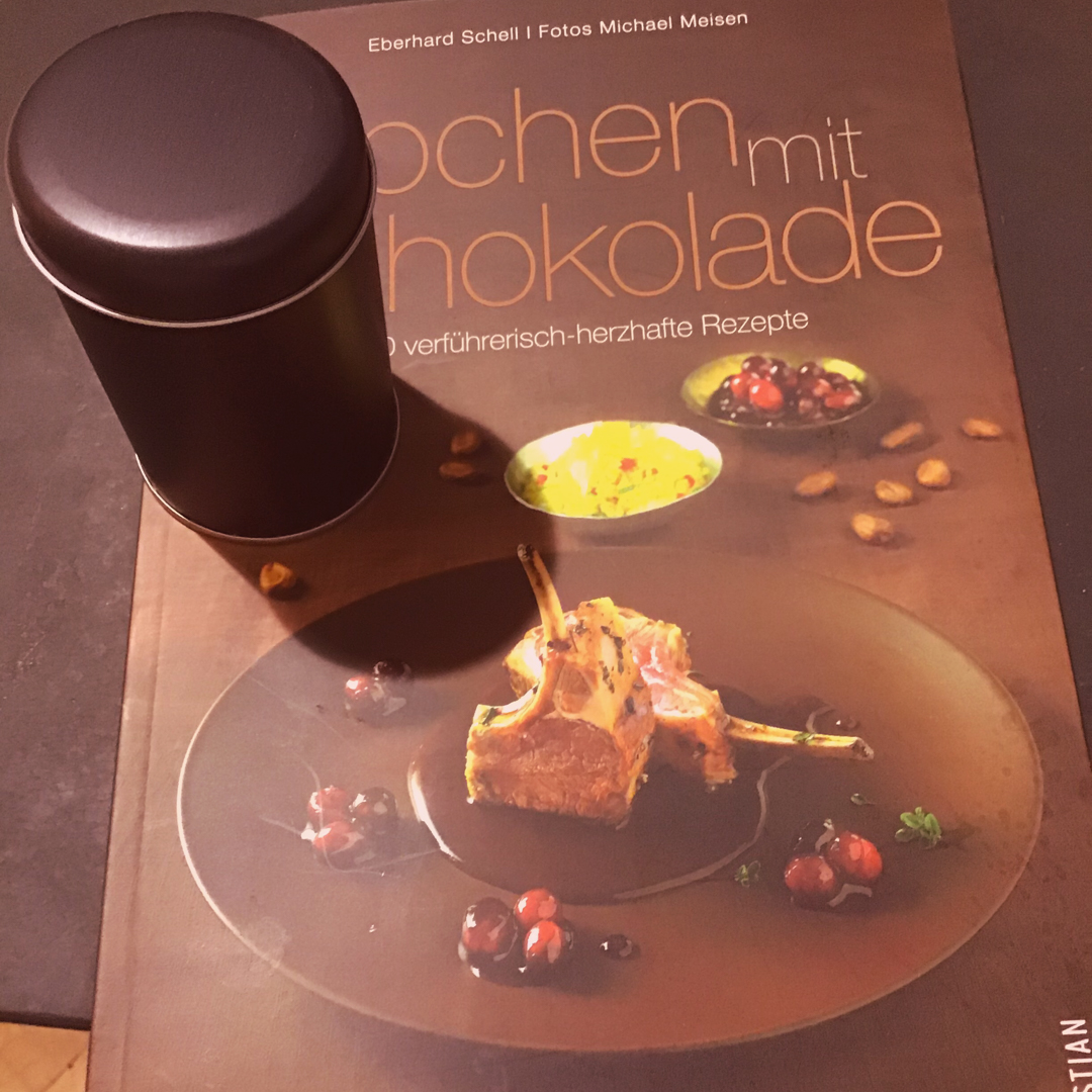 Kochbuch 'Kochen mit Schokolade', von Eberhard Schellmit-Schokolade